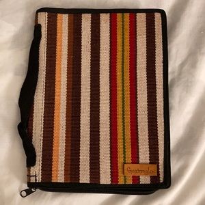 Típica bible scripture journal or book cover